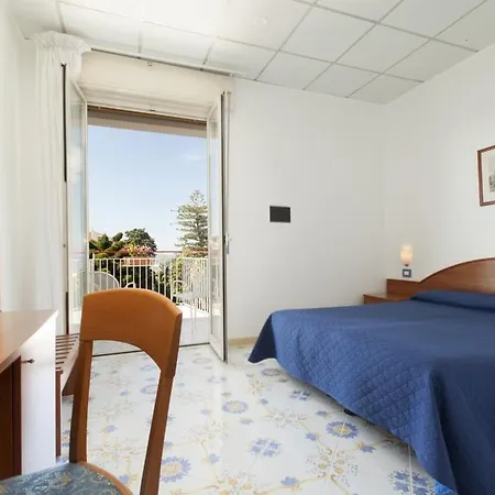 La Meridiana ホテル 3*